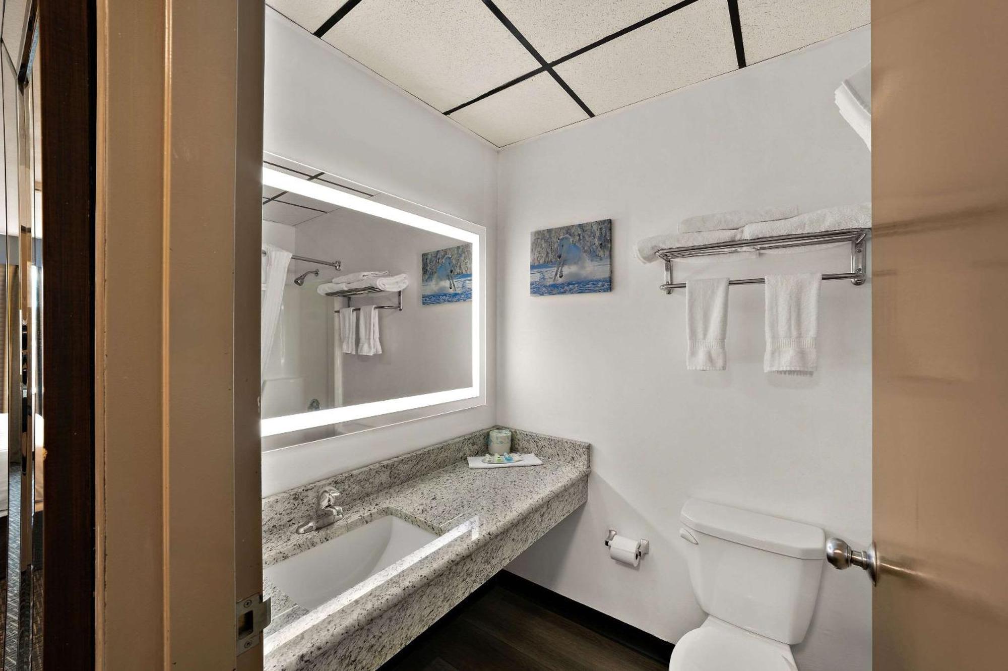 Quality Inn & Suites Caribou Εξωτερικό φωτογραφία